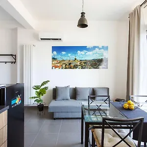 Apartment I Mori