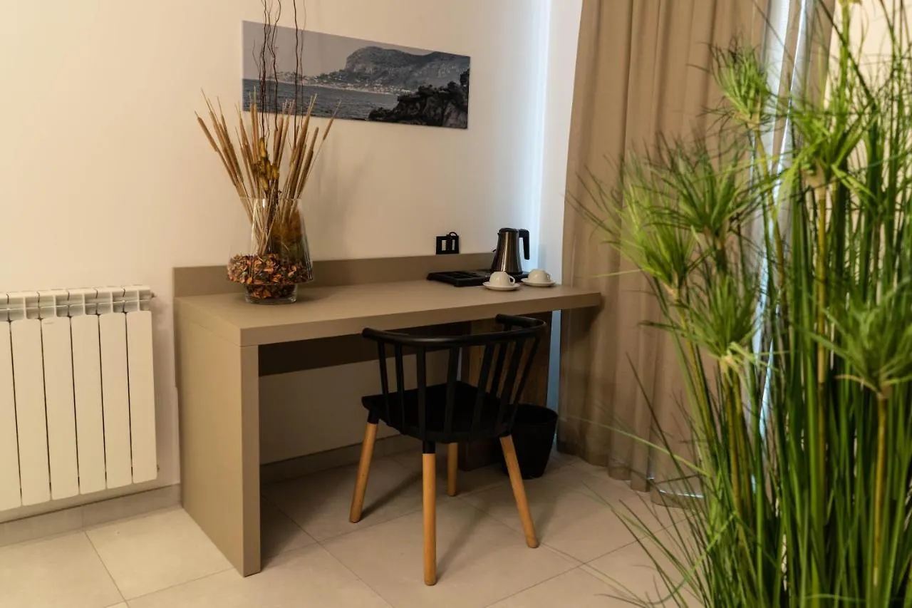 פלרמו Hotel Pontemare 4*,  איטליה